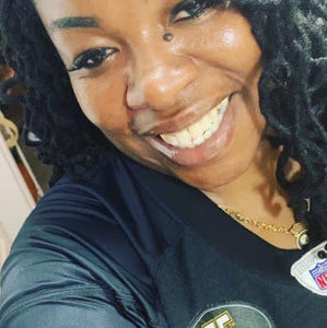 Meet your Posher, Paulette w